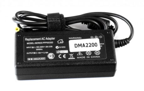 Kampagne vare, Liteon 60W 19V 3.16A strømforsyning med 5.5mm × 3.0 mm- Kompatibel