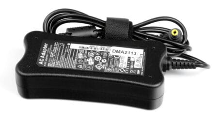 Kampagne vare, Lenovo 65W 19V 3.42A strømforsyning med 5.5mm × 2.5mm, Barrel tip Bone Shape - Kompatibel