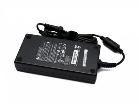Medion 180W 19.5V 9.23A strømforsyning med 5.5mm x 2.5mm Stick - Kompatibel