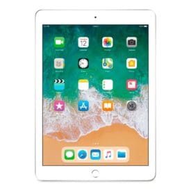Apple iPad 6 32GB WiFi (Sølv) - 2018 - Sølv stand