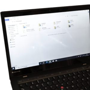 - 14" Lenovo ThinkPad X1 Carbon 3rd Gen - Intel i5 5200U 2,2GHz 256GB SSD 8GB Win10 Pro - Touchskærm - Bronze stand - Grøn Computer - Genbrugt IT med omtanke - x1carbonlightspots1 15542761