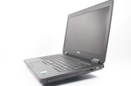 Dell Latitude E6430 | i5-3320m 2.6Ghz / 4GB RAM / 120GB SSD | 14" HD+ / Guld stand