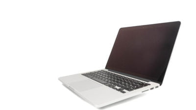 - MacBook Pro Early 2015 | i5-5257u / 16GB RAM / 512GB SSD | 13" WQXGA / Guld stand - Grøn Computer - Genbrugt IT med omtanke - brugt macbook pro 2015 2 scaled