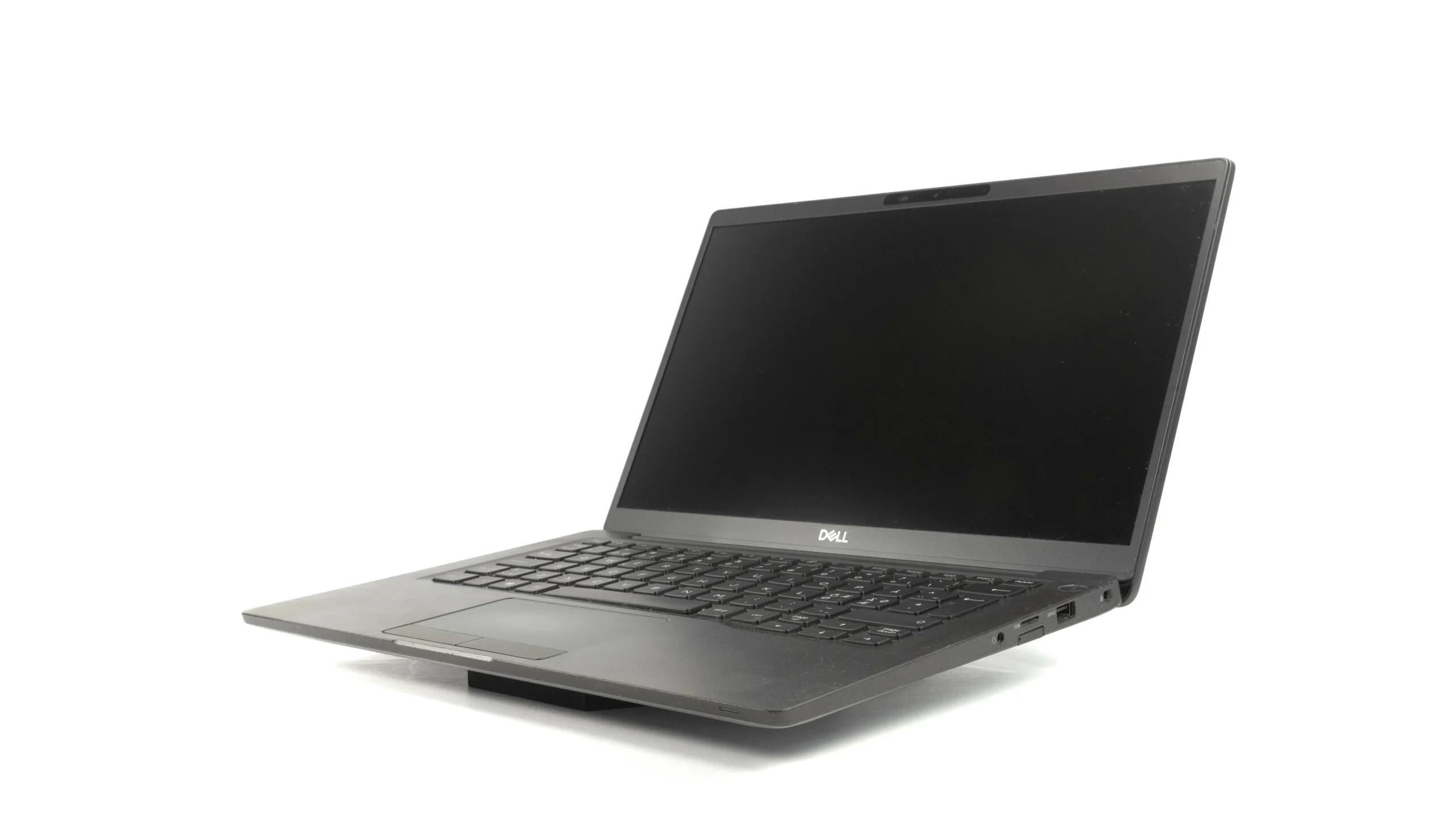 Dell Latitude 7400 - i7-8665u 1.9Ghz - 32GB RAM - 500GB NVMe - 14" FHD - WIN 11 - Sølv stand