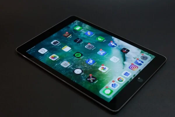 Tablet med hjemmeskærm