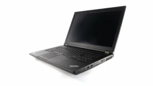 Lenovo ThinkPad P71 - i7-7700HQ 2.8GHz - 32GB RAM - 500 GB SSD + 500 GB HDD - 17" FHD Quadro P4000 - - Sølv stand
