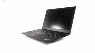 Lenovo ThinkPad P53s - i7-8565u 1.8GHz - 16GB RAM - 512GB NVME - 15" FHD Quadro P520 - - Sølv stand