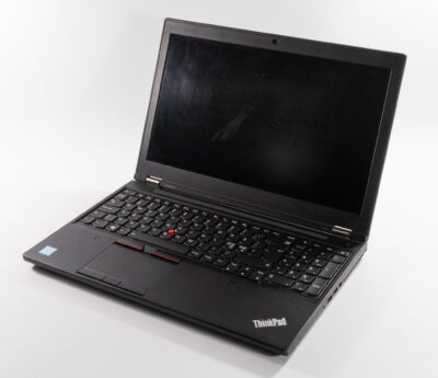 Lenovo ThinkPad P50 - i7-6820HQ 2.7Ghz - 32GB RAM - 512GB NVMe - 15" FHD - Quadro M1000M - Sølv stand