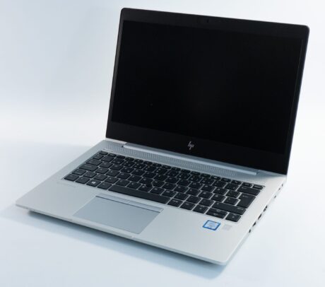 HP EliteBook 830 G5 - i5-8350U 1.7GHz - 8GB RAM - 256GB NVME - 13" FHD - Guld stand