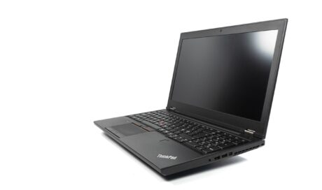 Lenovo ThinkPad P50 - i7-6820HQ 2.7Ghz - 32GB RAM - 256GB NVMe - 15" FHD - Quadro M1000m - Sølv stand