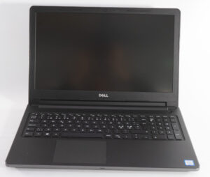 Dell Vostro 15 - i5-7200u 2.5GHz - 8GB RAM - 256GB SSD - 15" FHD  - Sølv stand