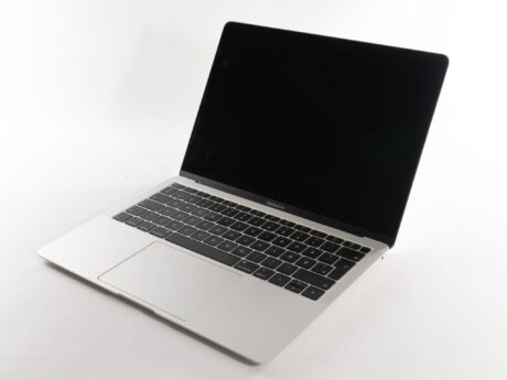 MacBook Air (Late 2018) Silver -  i5-8210Y 1.60GHz - 8GB RAM - 128GB NVME - 13" 2560x1600 - Bronze stand