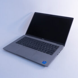 Dell Latitude 5420 - i7-118G7 1.20GHz - 16GB RAM - 512GB NVME - 13" FHD - Bronze stand