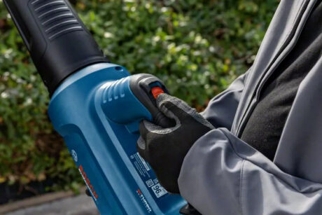Bosch GBL 18V-750 PROFESSIONAL CORDLESS LEAF BLOWER