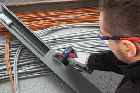 Bosch Professional GWS 12V-76 Professional (SOLO)