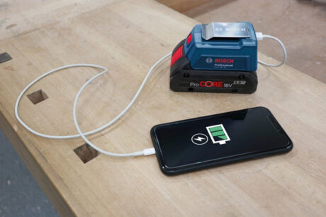 Bosch Professional GAA 18V-48 Professional Charging Adapter
