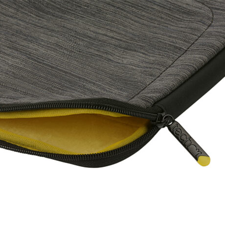 Tech Air Essential - 15.6" - Sleeve