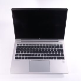 HP Elitebook 645 G9 - AMD Ryzen 5 5625U 2.3GHz - 16GB RAM - 256GB NVMe - 14" FHD Touch - Sølv stand